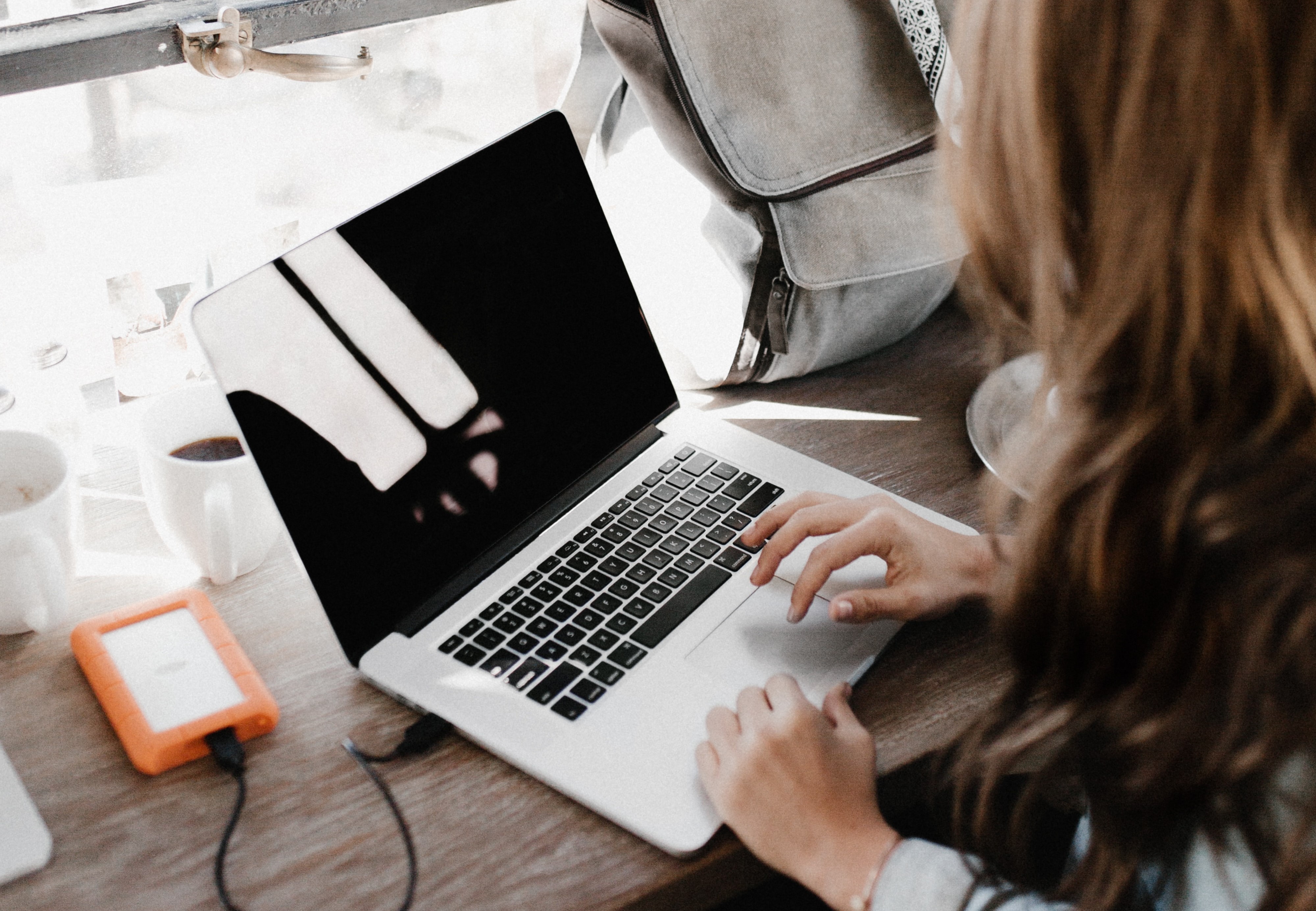 andrew-neel-ute2XAFQU2I-unsplash